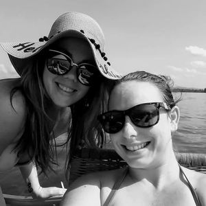 Meet your Posher, Brittney